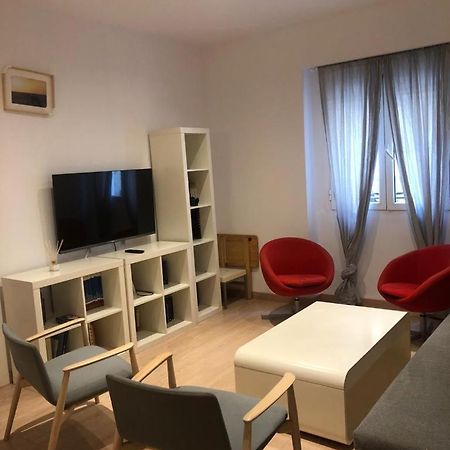 Acogedor Apartamento En Ruzafa-Centro Valencia Luaran gambar