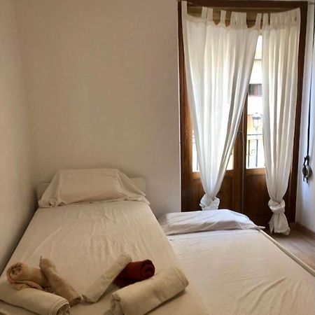 Acogedor Apartamento En Ruzafa-Centro Valencia Luaran gambar