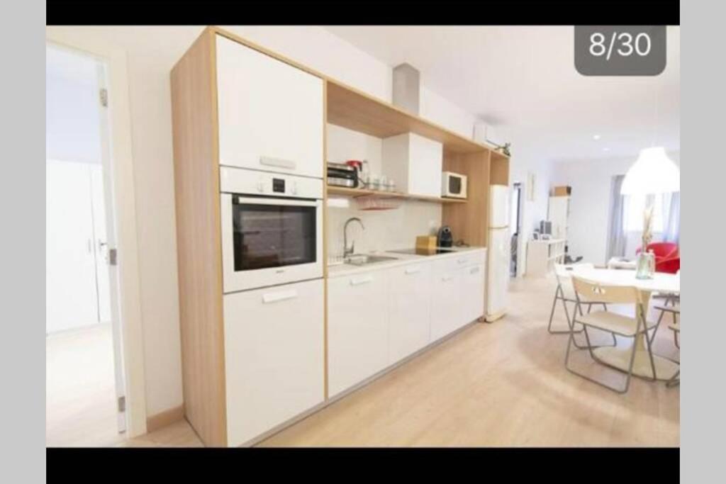 Acogedor Apartamento En Ruzafa-Centro Valencia Luaran gambar