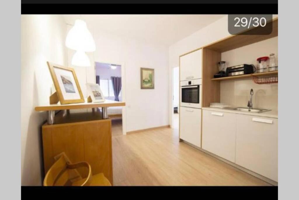 Acogedor Apartamento En Ruzafa-Centro Valencia Luaran gambar
