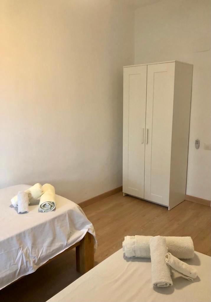 Acogedor Apartamento En Ruzafa-Centro Valencia Luaran gambar