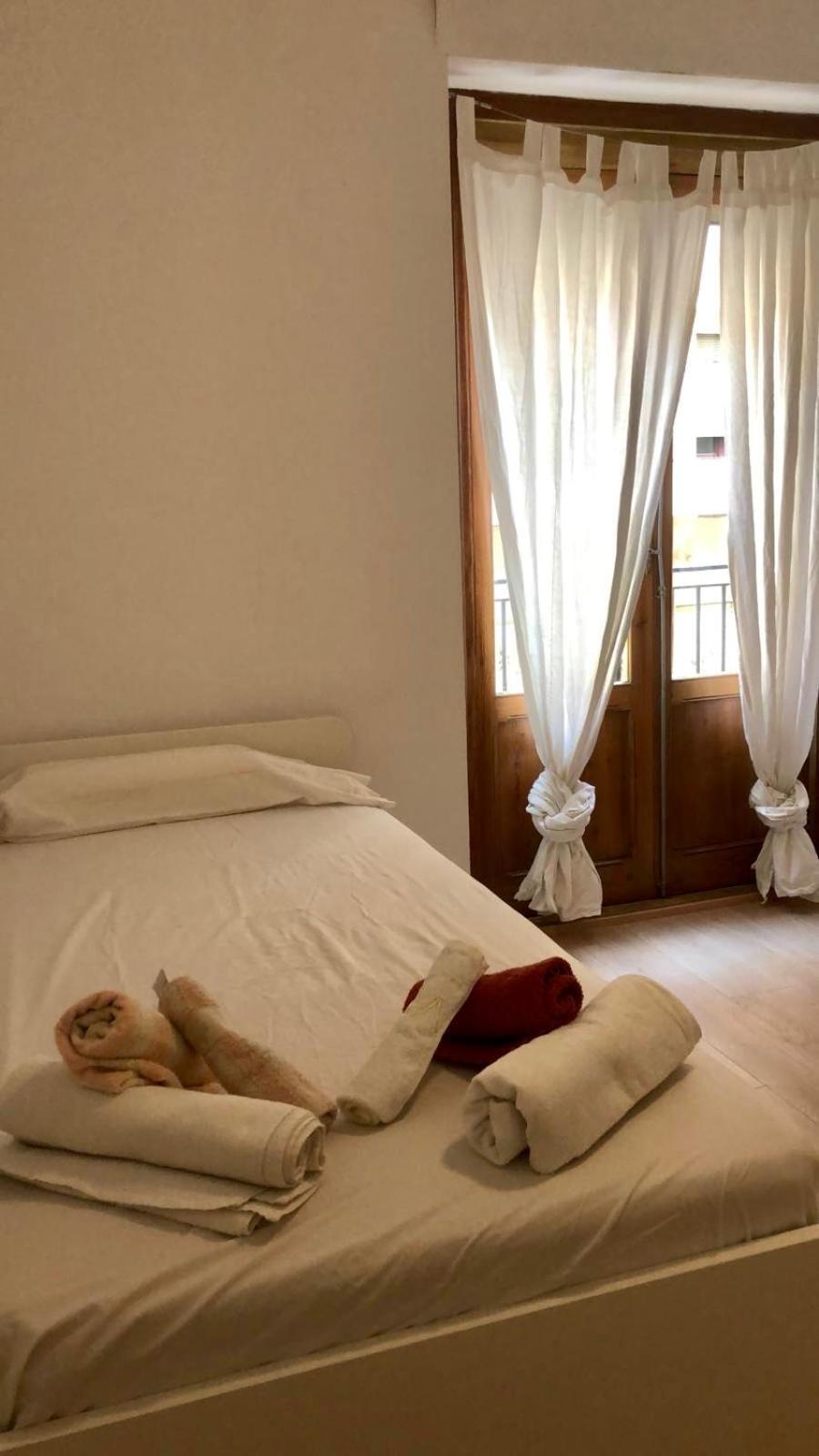 Acogedor Apartamento En Ruzafa-Centro Valencia Luaran gambar